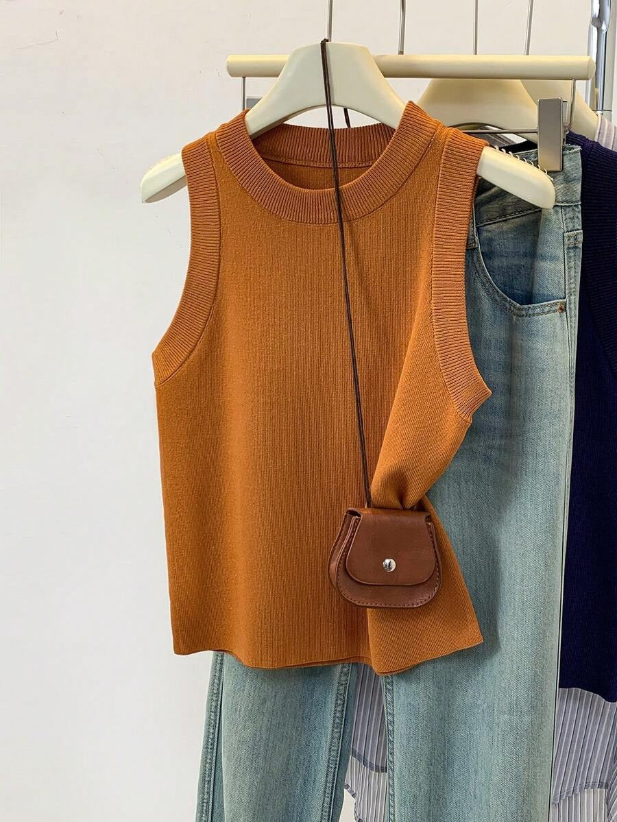 Blusa de punto sin mangas de cuello redondo
