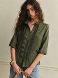 Blusa con botones, cuello de volantes