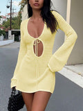 Vestido de punto manga acampanada