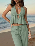 Conjunto con cuello halter y lazo en la espalda