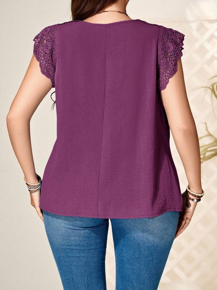Blusa con encaje triangular