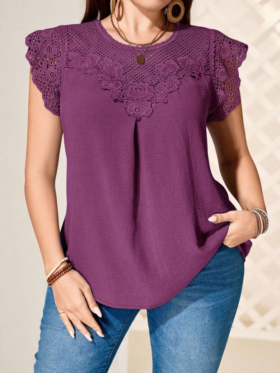 Blusa con encaje triangular