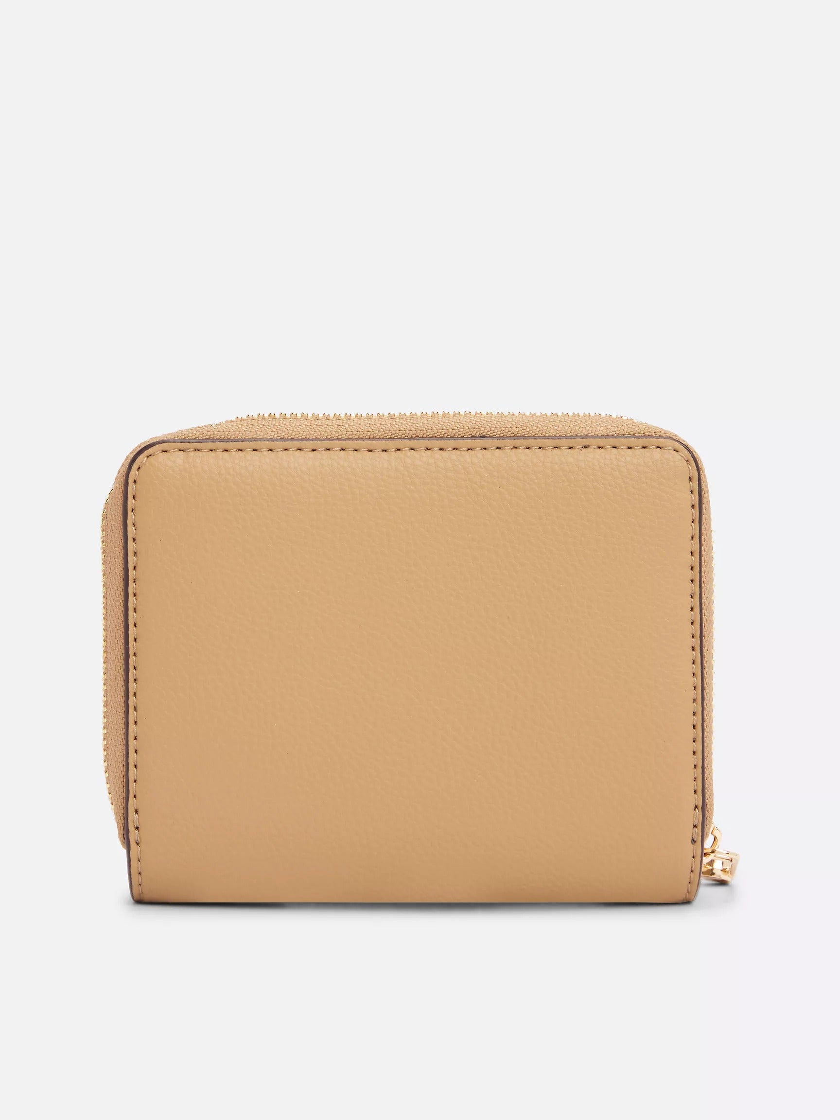 Cartera tipo monedero con monograma y cremallera