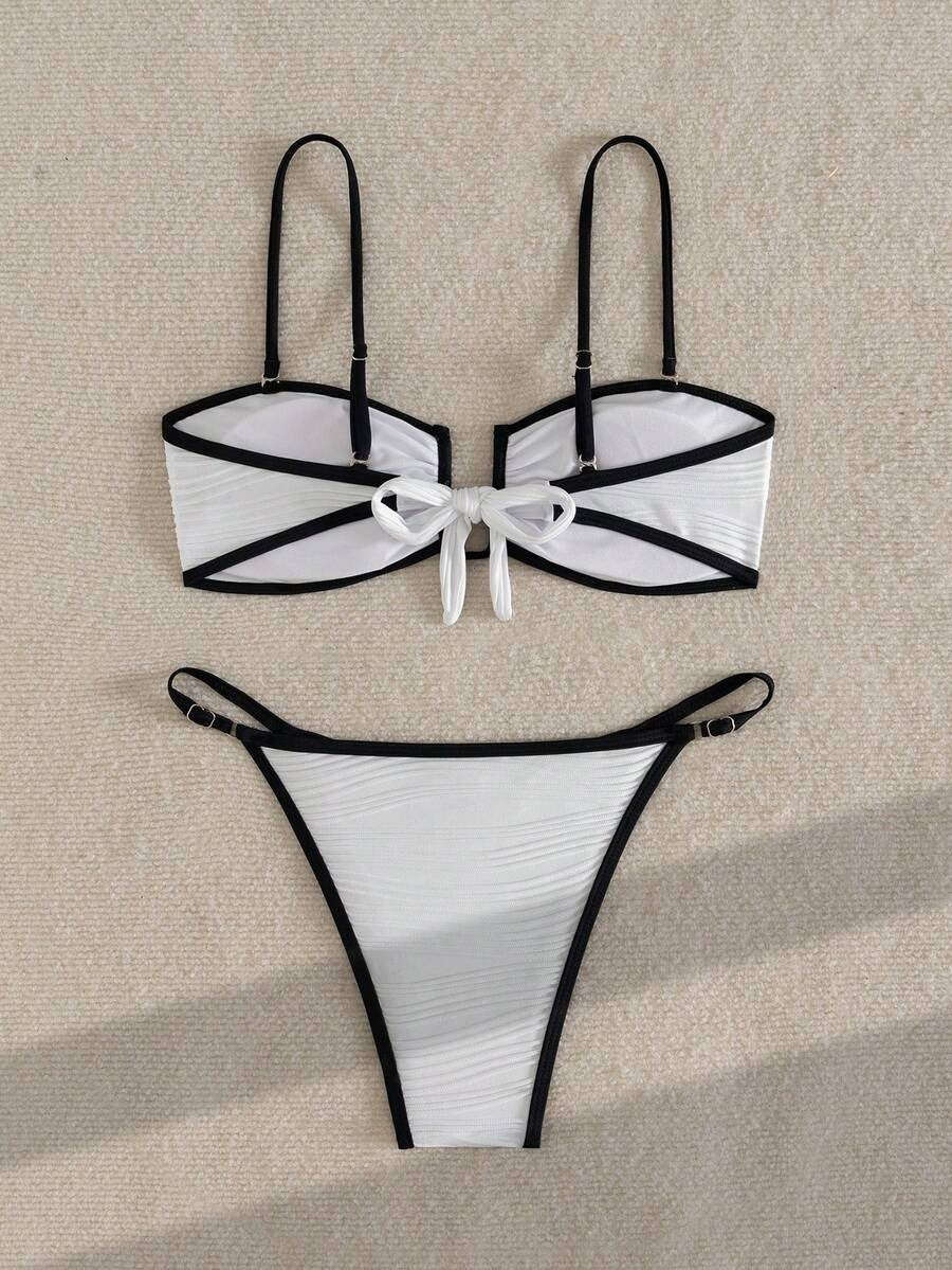Bikini acanalado con contraste
