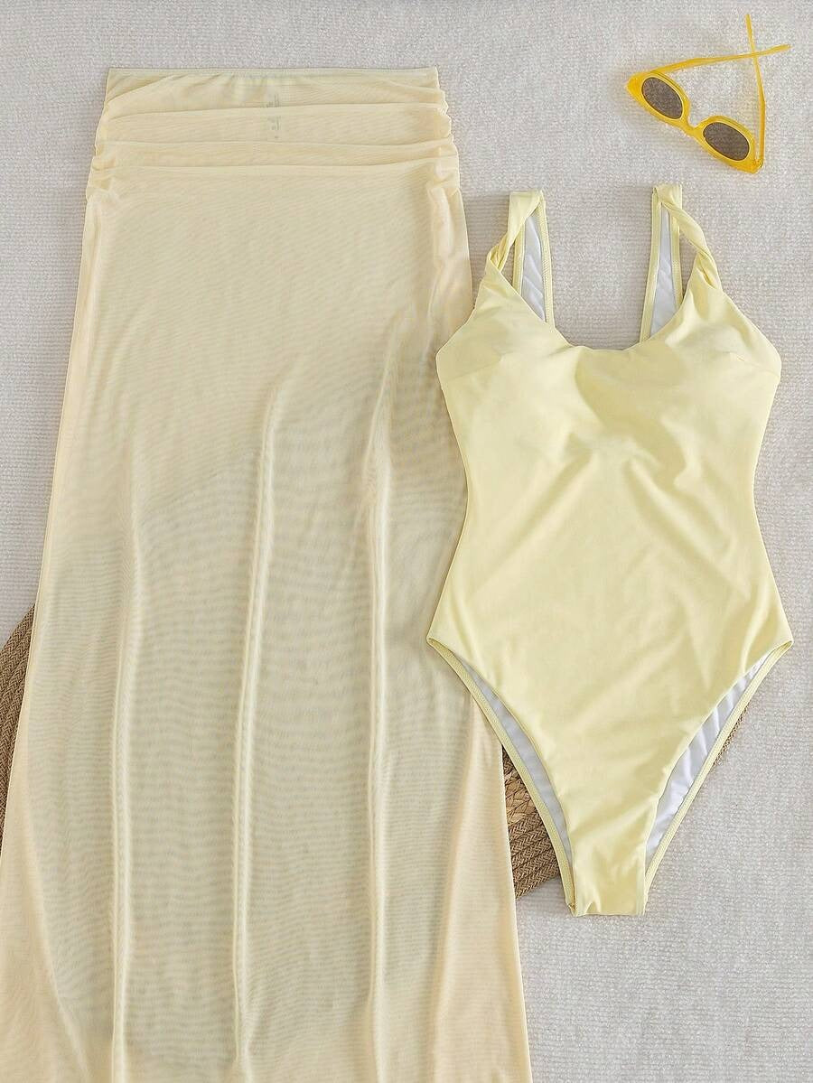 Traje de baño enterizo con pareo