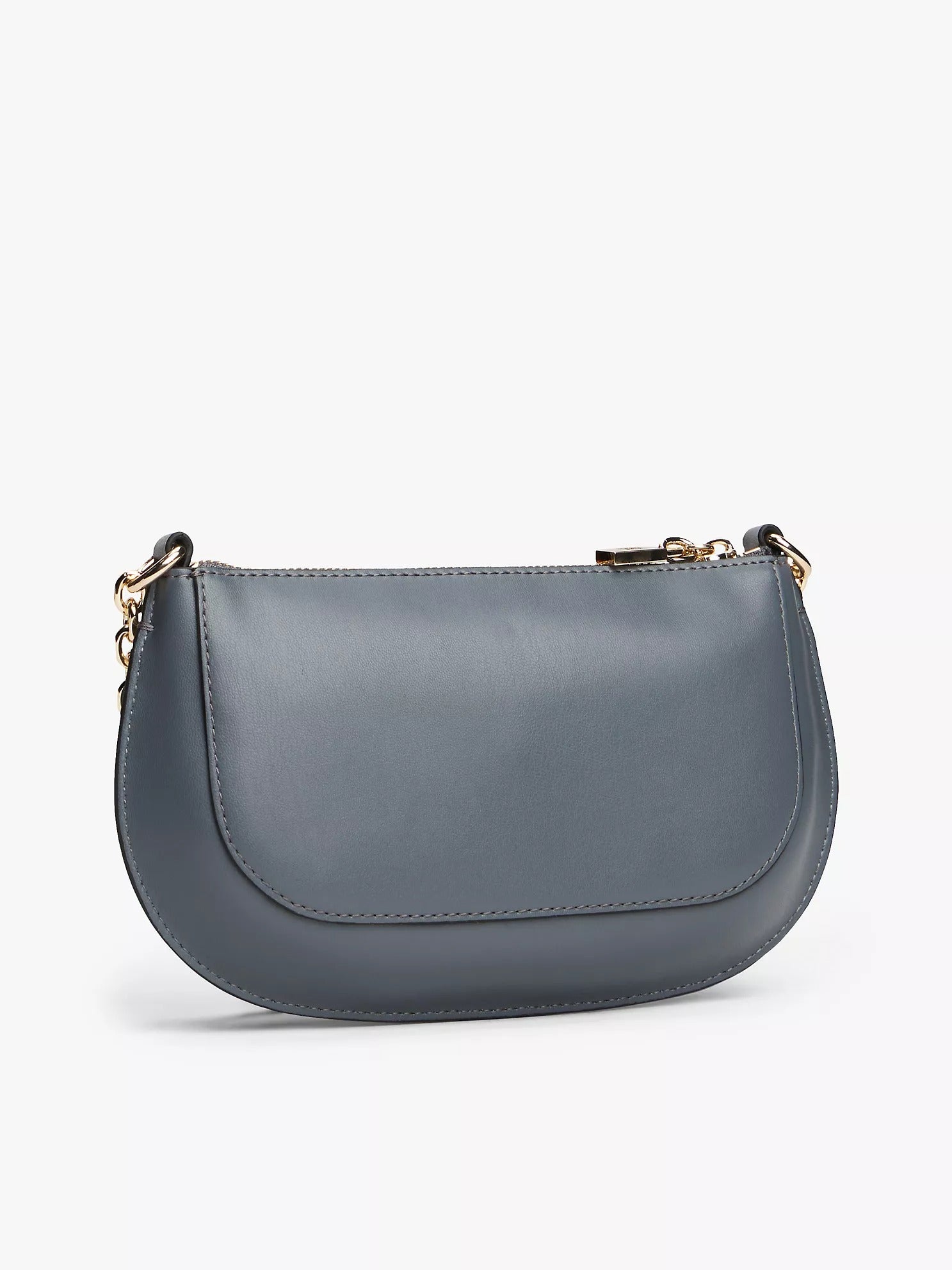 Cartera tipo bandolero mini curvo con correa de cadena