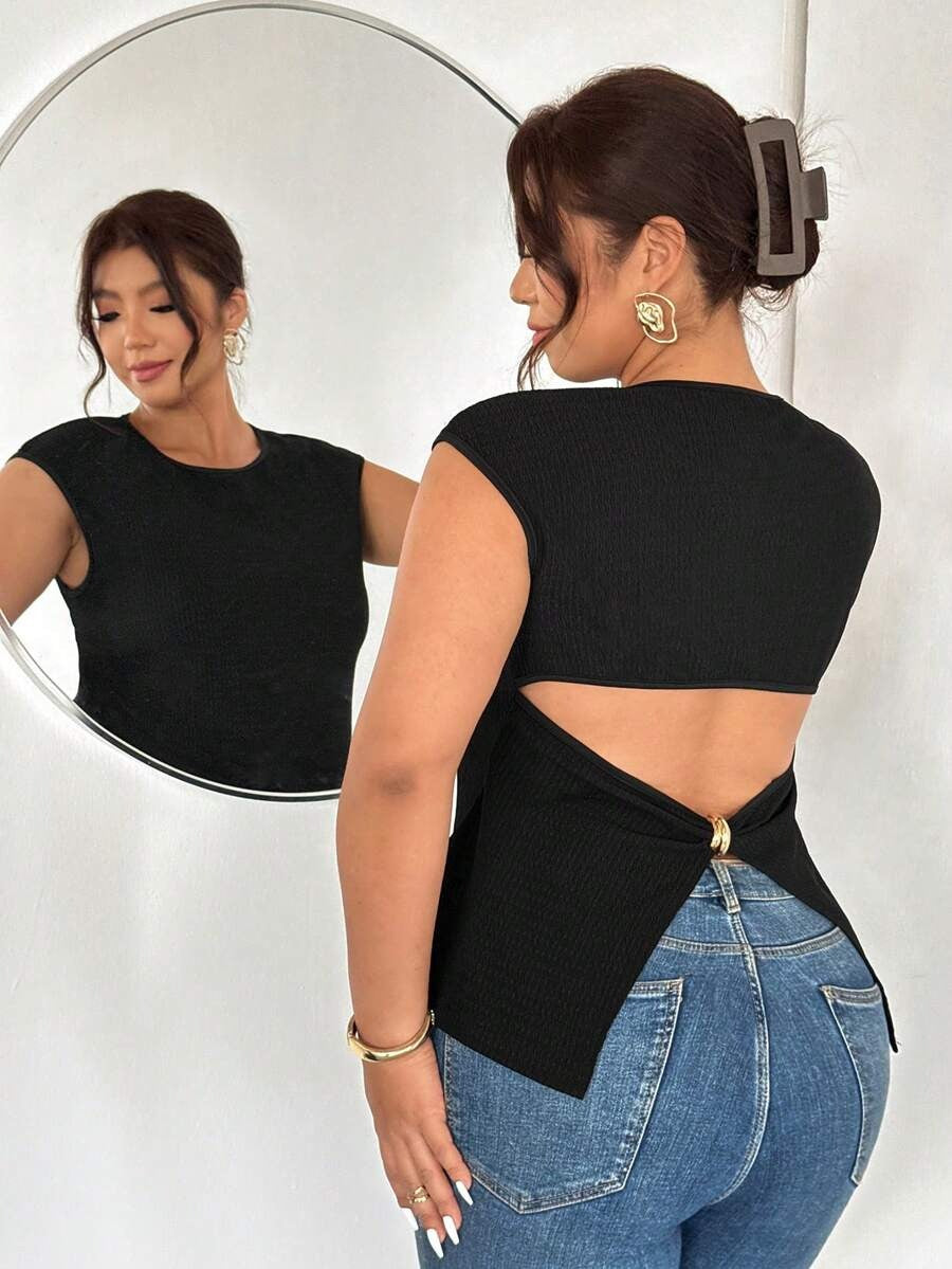 Blusa con diseño de espalda hueca