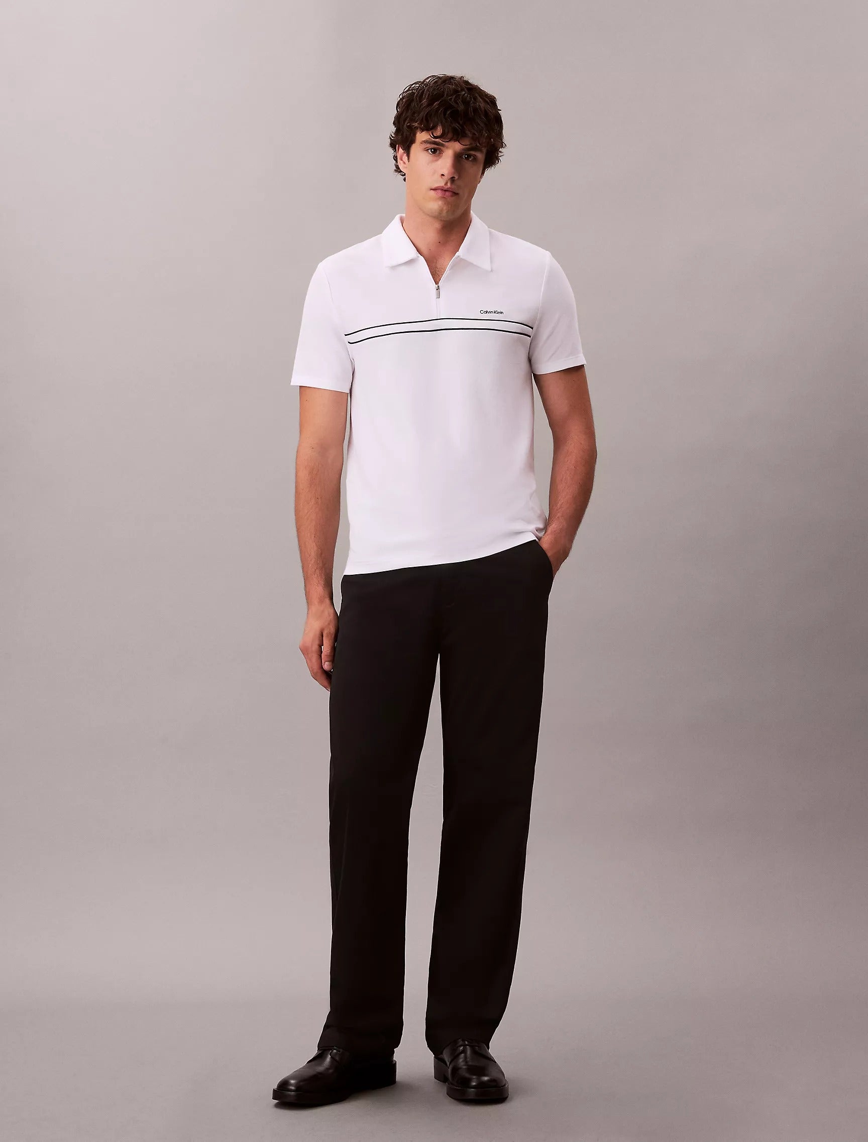 Chemise regular con cremallera y linea central