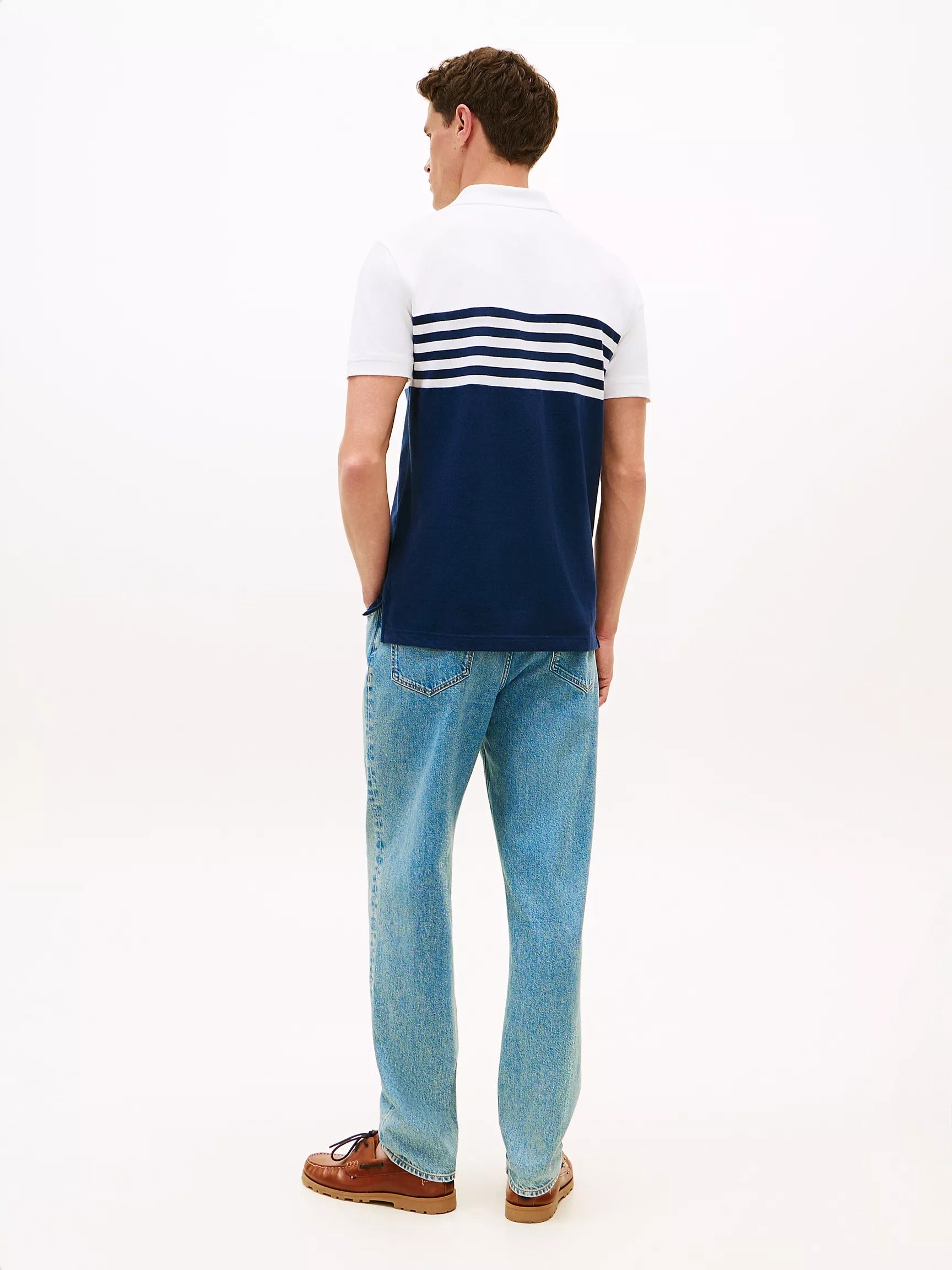 Chemise regular con patrón de rayas un botón