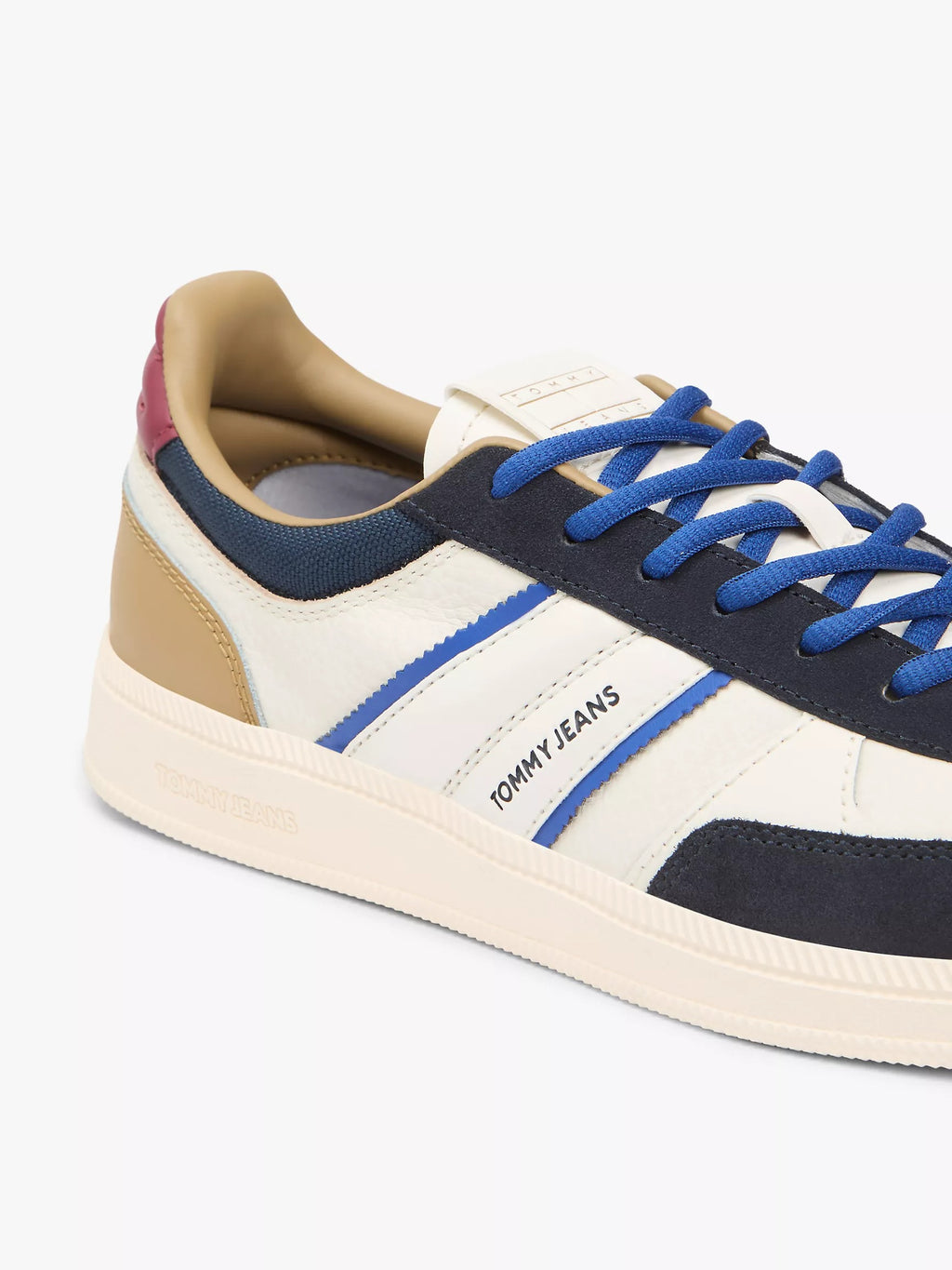 Calzado deportivo skater de pana