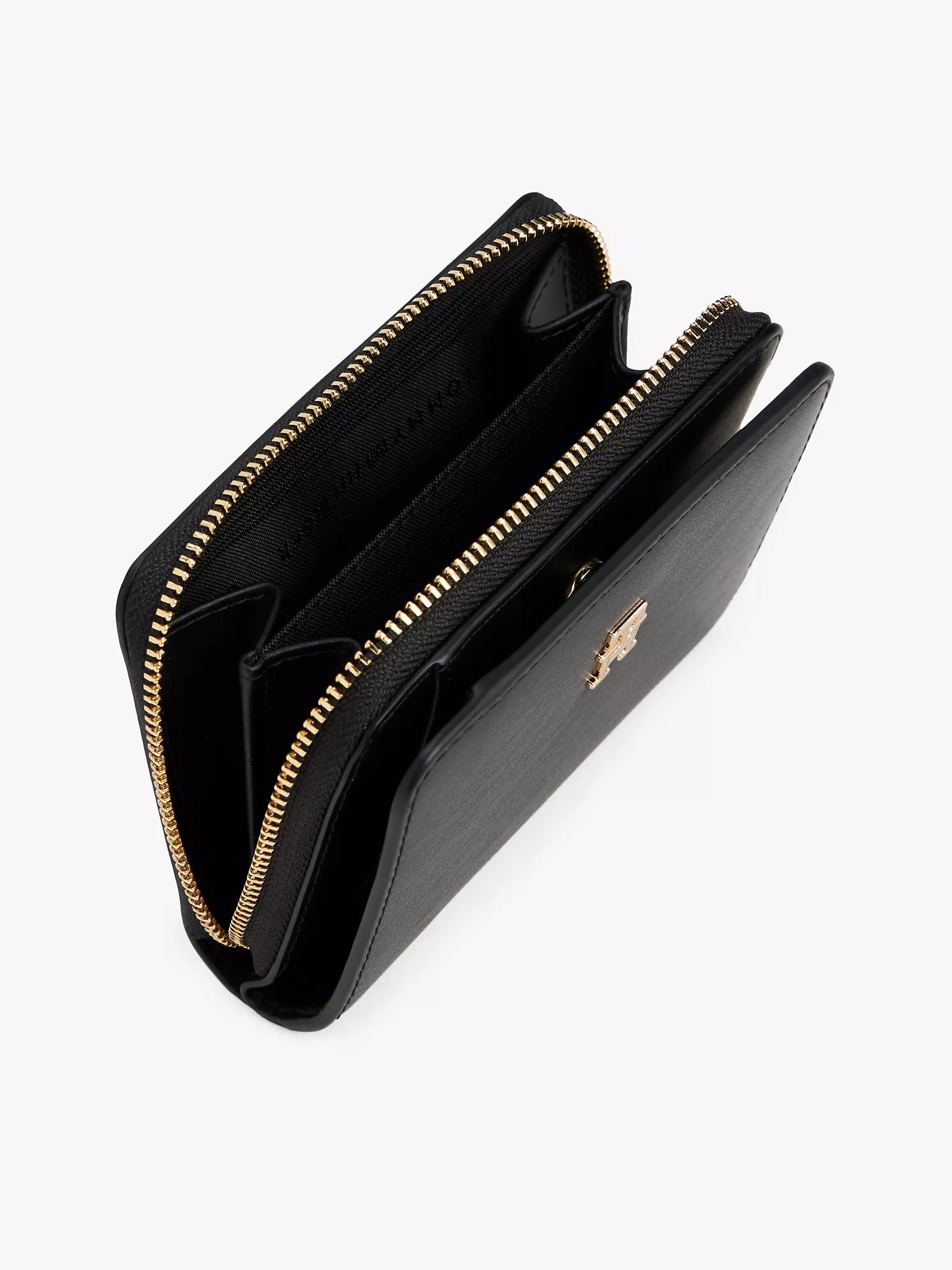 Cartera tipo monedero con monograma y cremallera