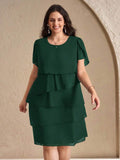 Vestido con cuello redondo y dobladillo con volantes