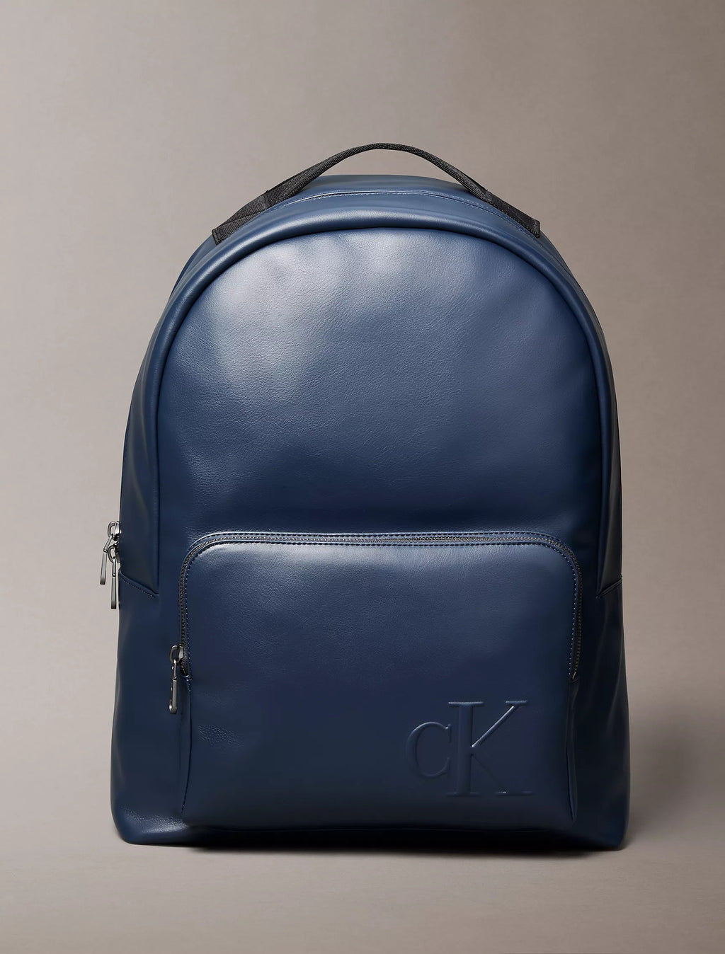 Bolso tipo morral para todo el dia