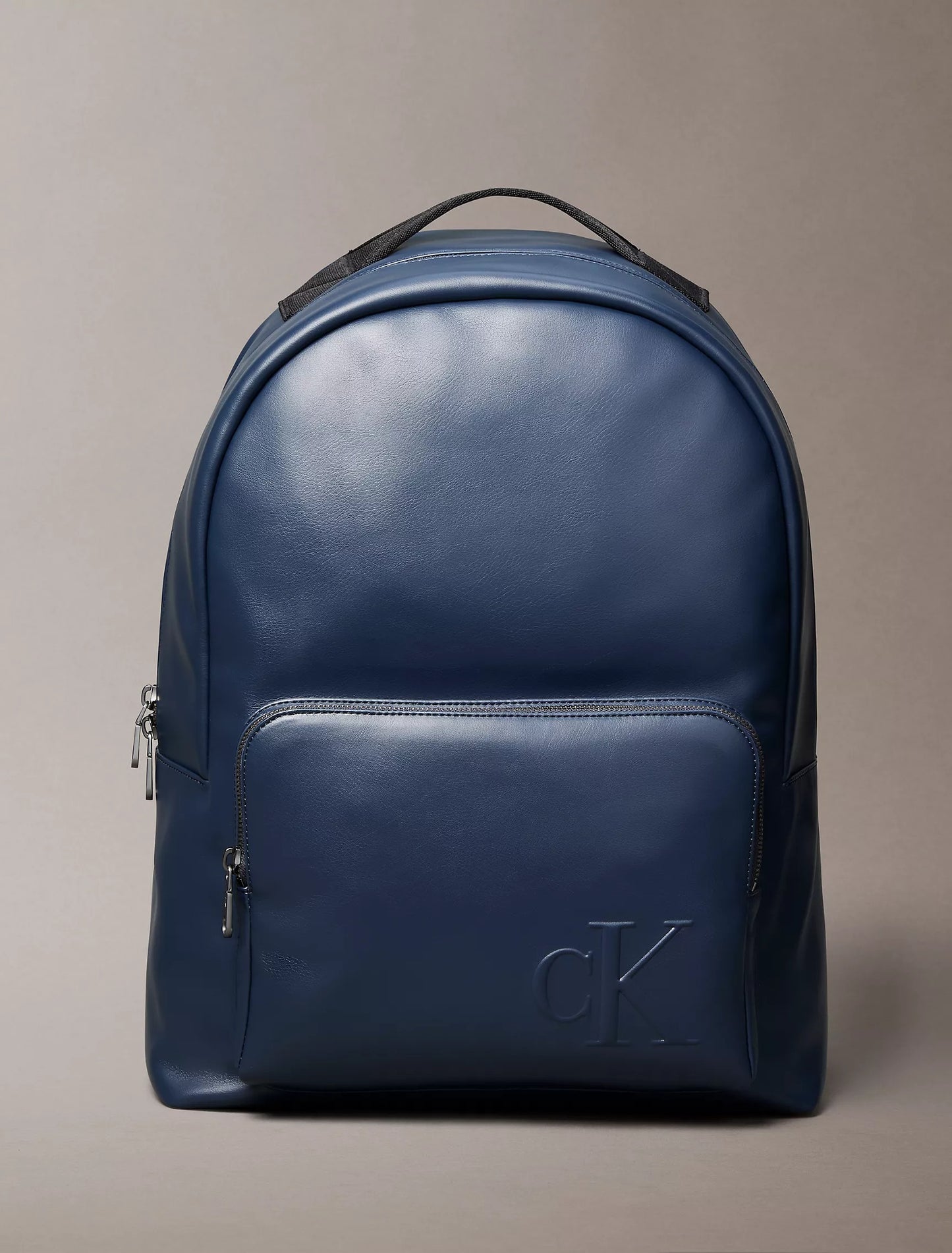Bolso tipo morral para todo el dia