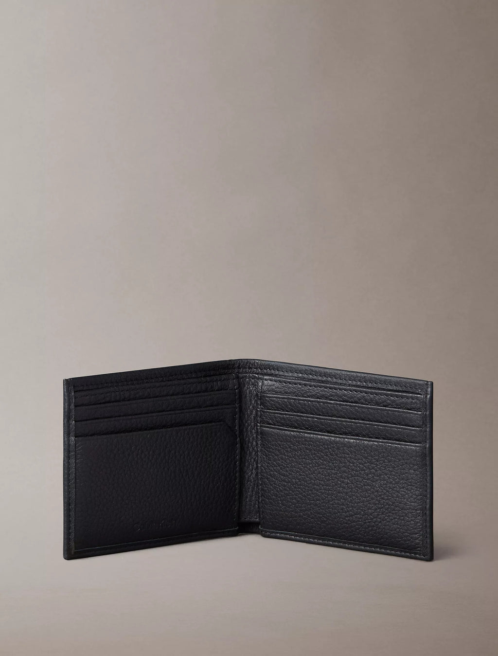 Cartera de caballero plegable de piel granulada sin costura superior