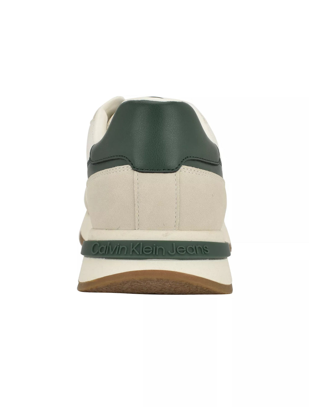 Calzado derportivo con monograma