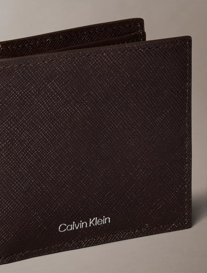 Cartera de caballero plegable de piel saffiano