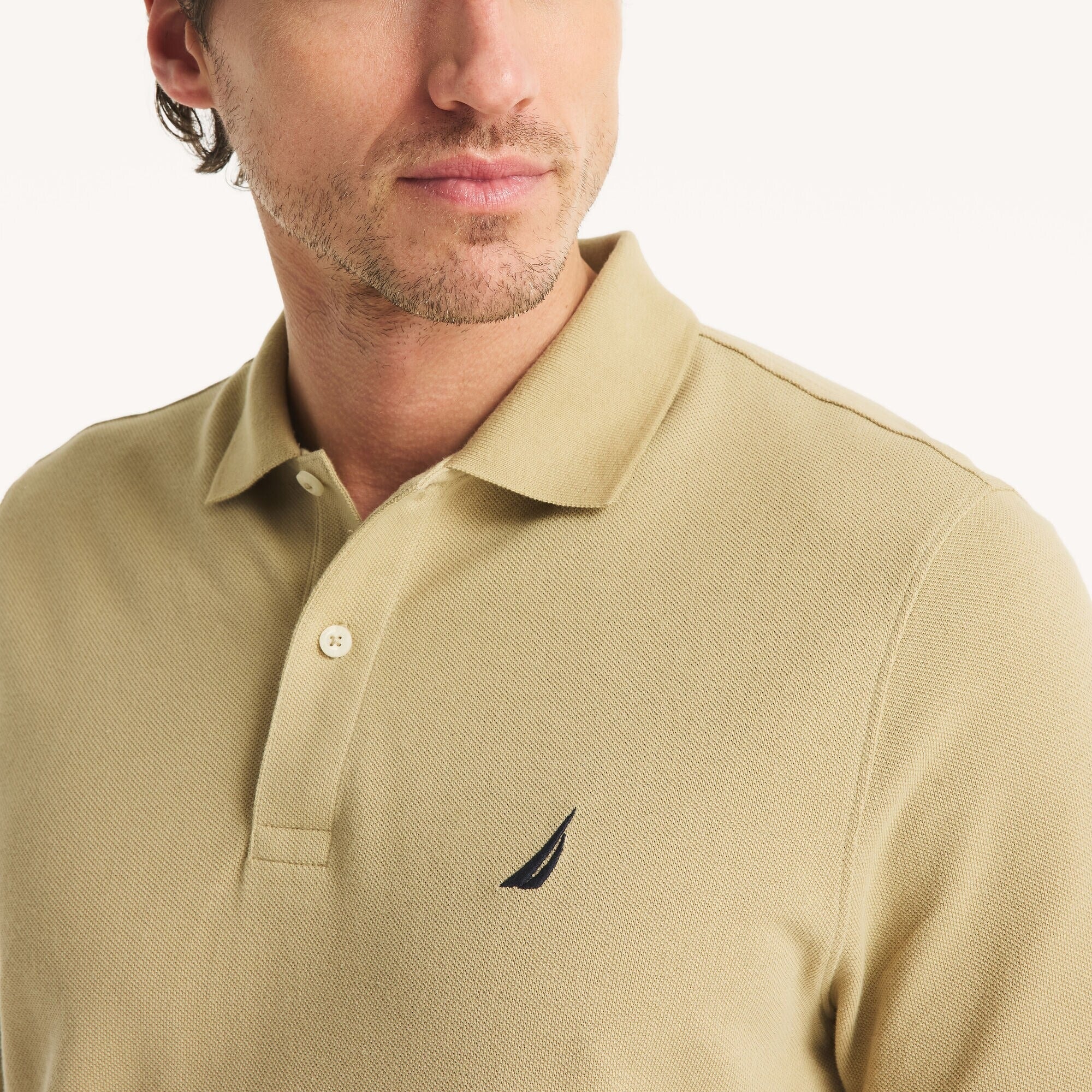 Chemise regular unicolor con logo