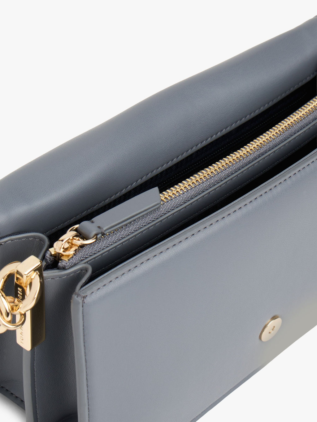 Cartera tipo bandolero con cinturón extraible