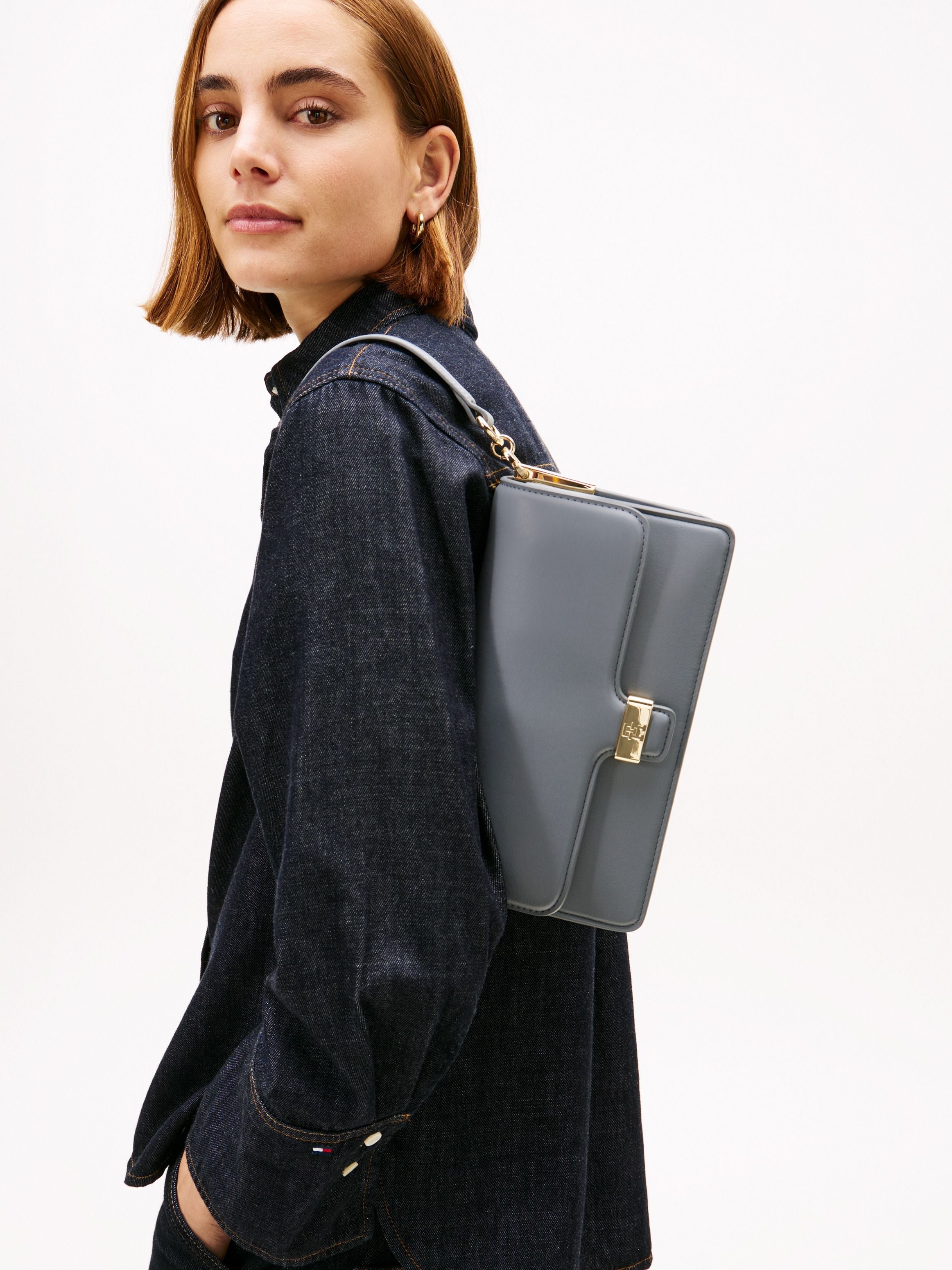 Cartera tipo bandolero con cinturón extraible