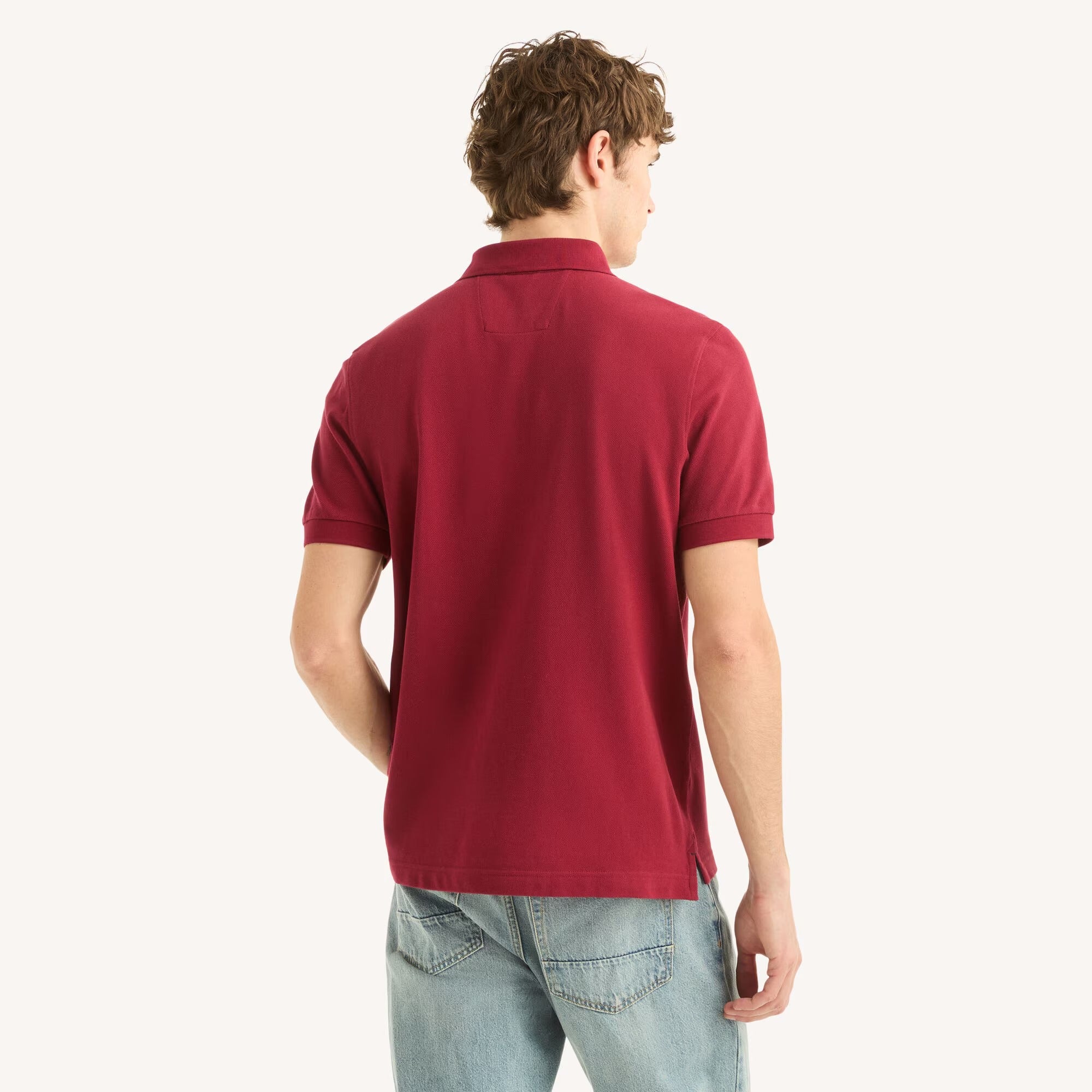 Chemise regular unicolor con logo mismo color