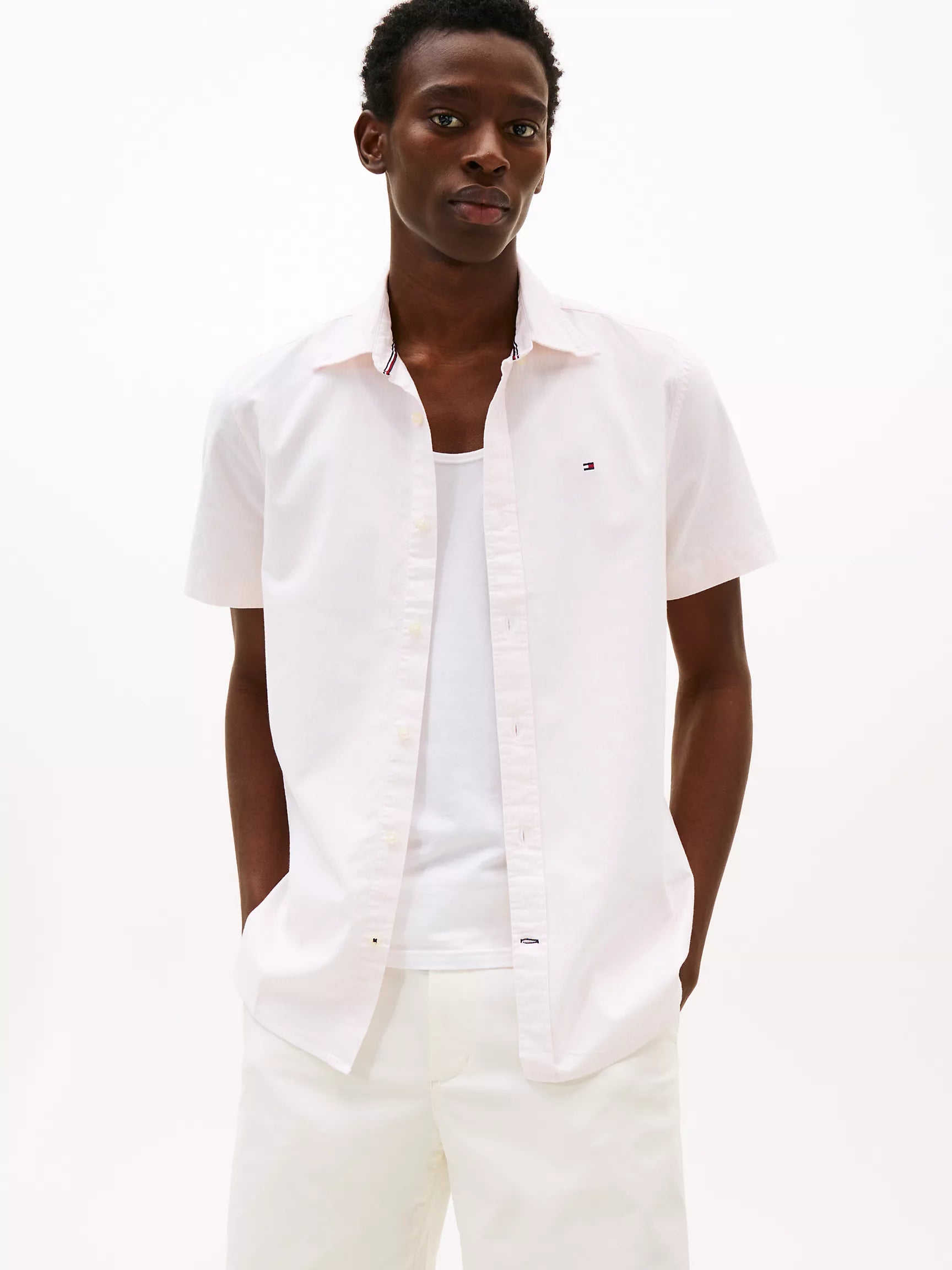 Camisa oxford manga corta con patrón de rayas